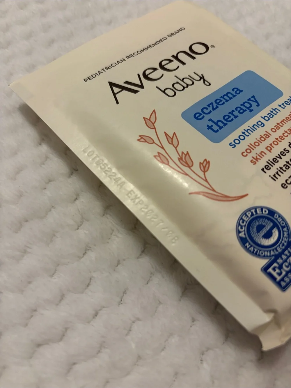 5 Aveeno Baby Eczema Therapy Soothing Bath Treatment Packets